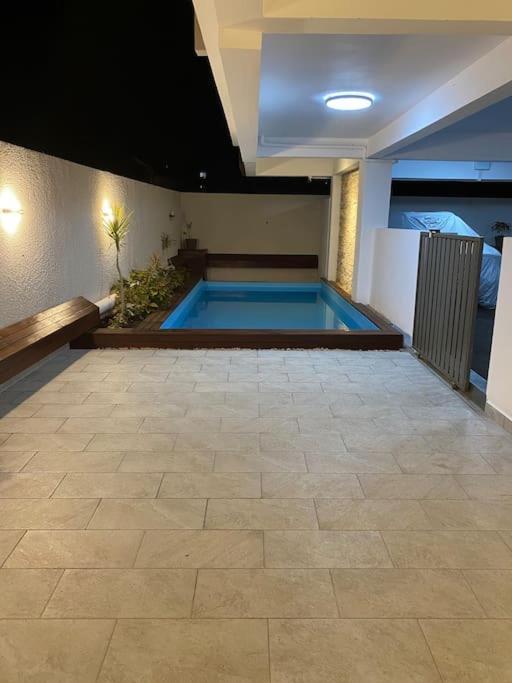 Modern Flat In Flic En Flac-Walk To The Beach Flic en Flac Exterior foto