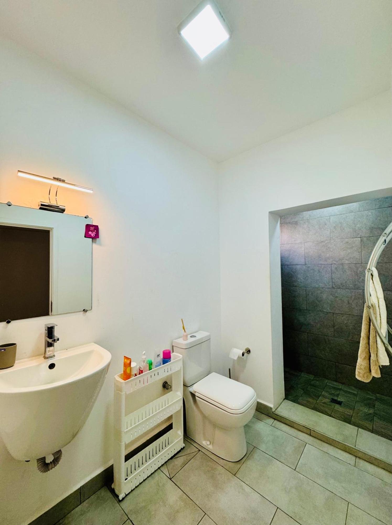 Modern Flat In Flic En Flac-Walk To The Beach Flic en Flac Exterior foto